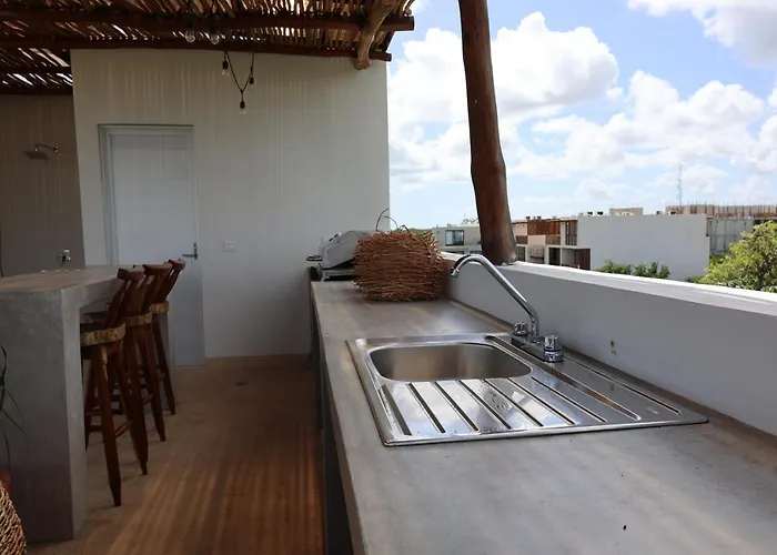 Rosa Azul Aparthotel