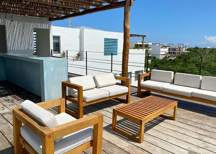 Rosa Azul 4*